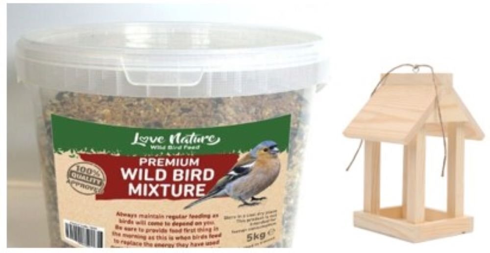 Love Nature Wild Bird Mix 5kg Bucket x 8 + FREE 8 x Seed Feeders