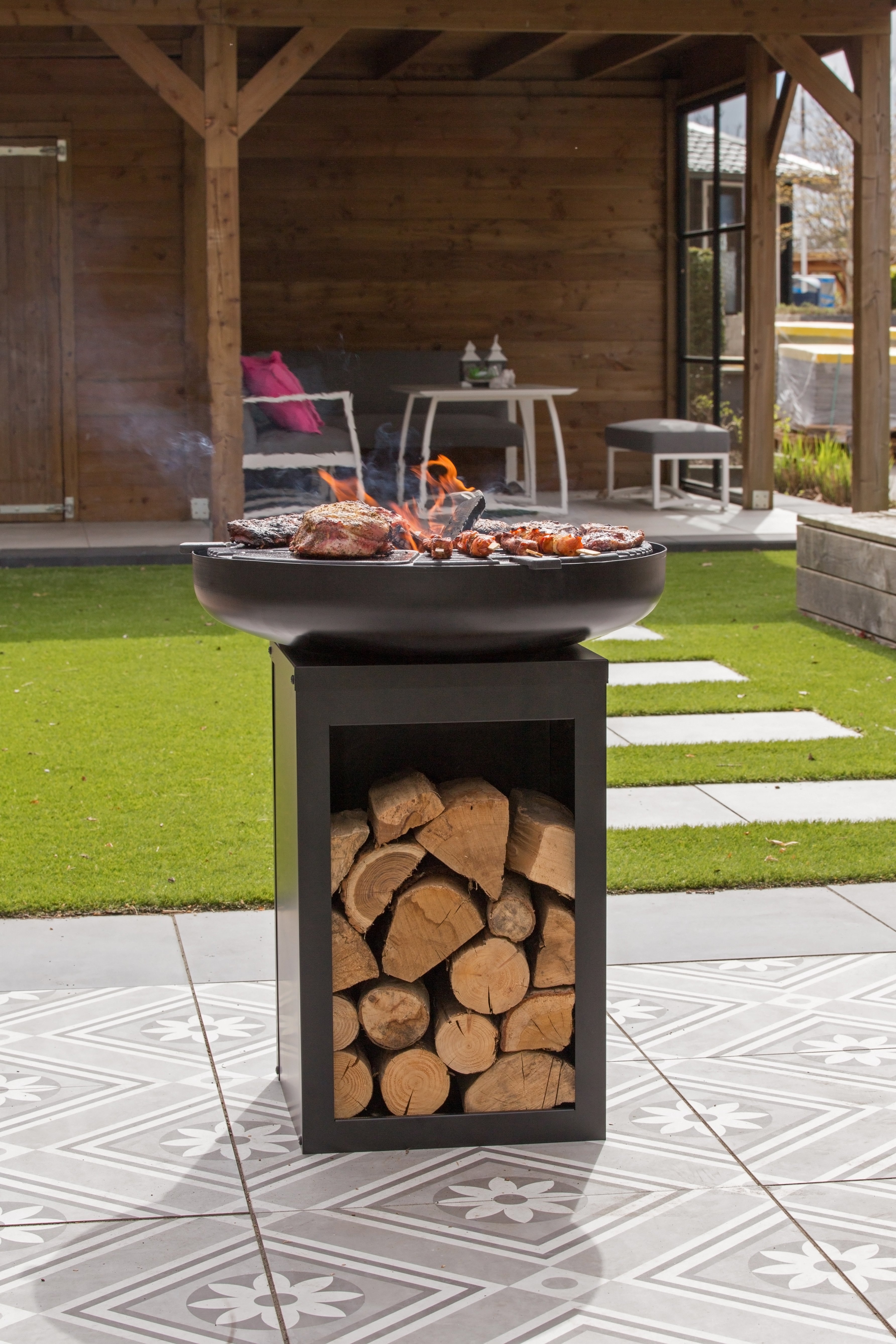 BBGrill Matanzas Firepit Plancha With Wood Storage